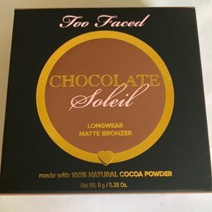 Too Faced Chocolate SOLEIL Matte Bronzer